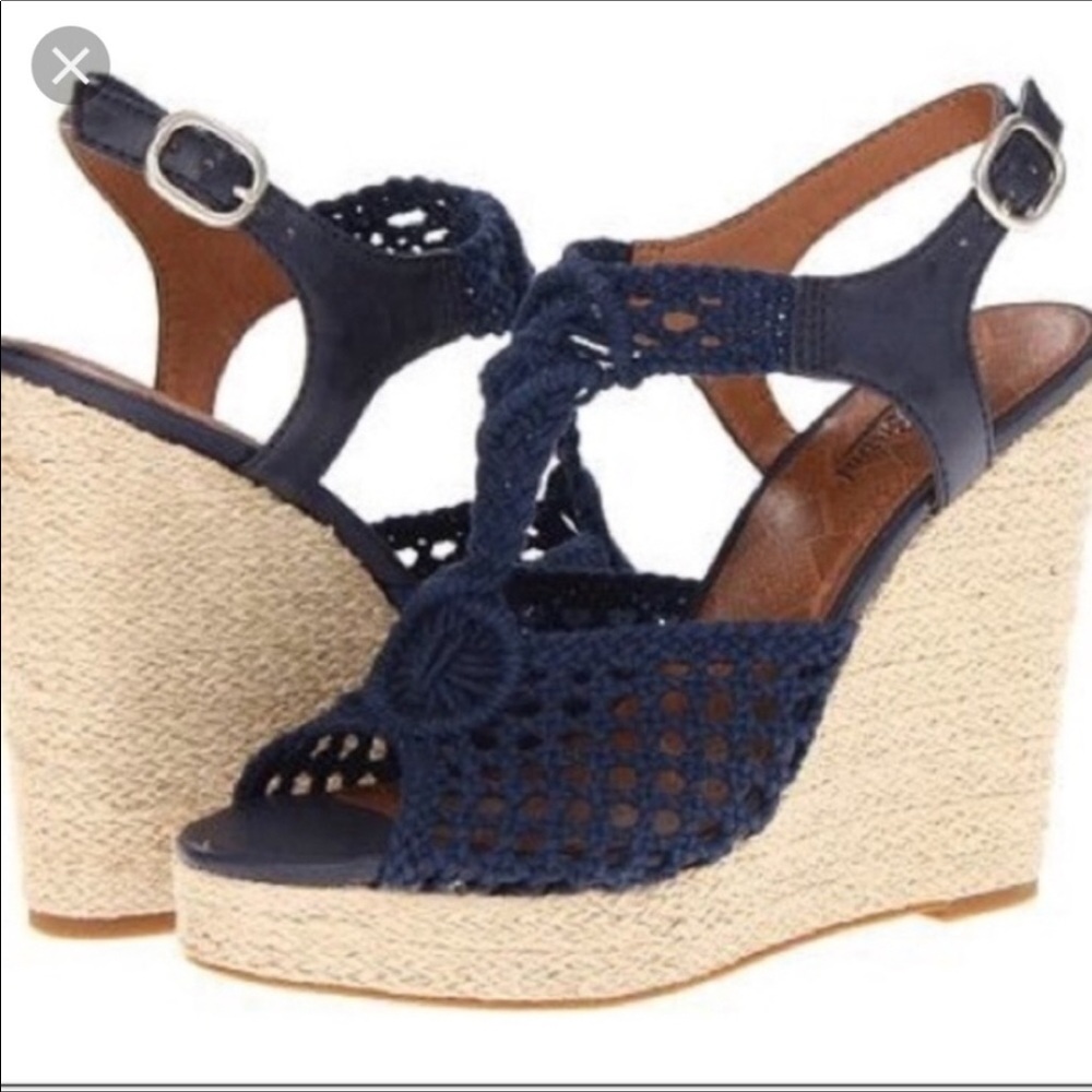 Lucky 🍀 brand crochet platform wedge espadrille
